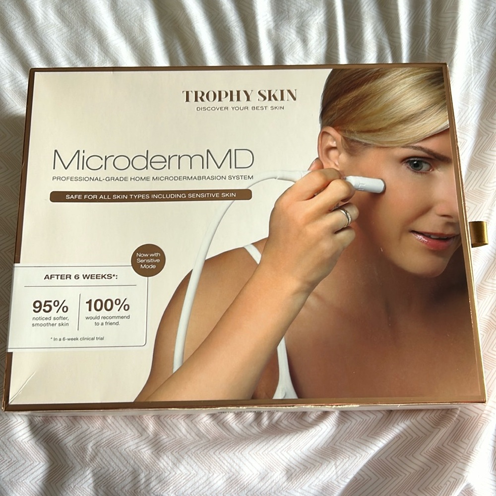 Trophy Skin Microderm MD Microdermabrasion Kit NIB